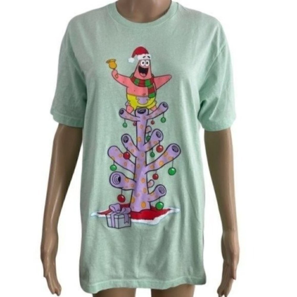 Nickelodeon SpongeBob Patrick Christmas holiday shirt size Large short sleeve